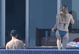 Sophie-Turner-Sexy-25-768x527.jpg Sophie Turner(Sansa Stark) Bikini